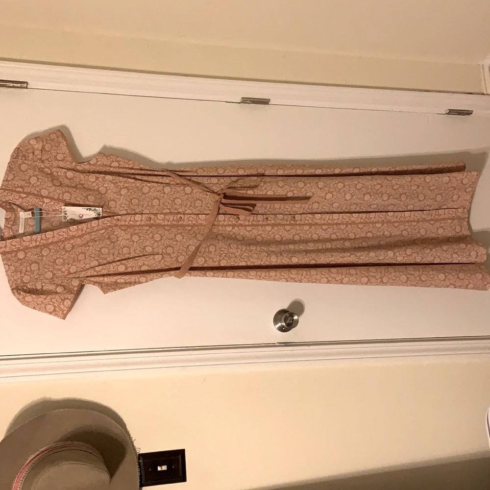 NWT Chelsea & Violet Tan Button Up Dress sz L